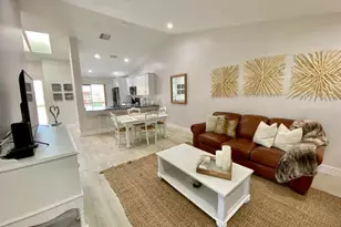 13065 Albright Ct, Wellington, FL 33414 - Photo 7