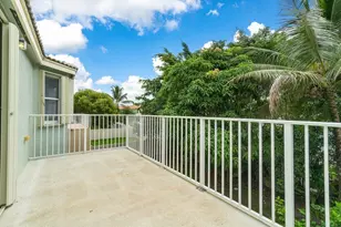 9070 Dupont Pl, Wellington, FL 33414 - Photo 15