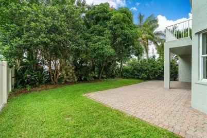 9070 Dupont Place, Wellington, FL 33414 - Photo 27