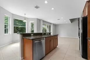 9070 Dupont Pl, Wellington, FL 33414 - Photo 11