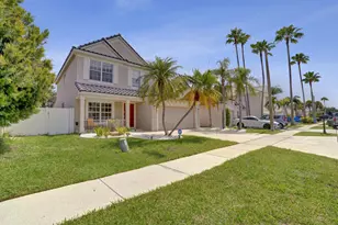 5884 N Plum Bay Pkwy, Tamarac, FL 33321 - Photo 1