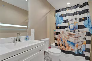 5884 N Plum Bay Pkwy, Tamarac, FL 33321 - Photo 39