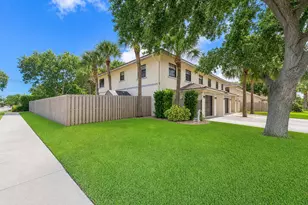 248 Avenue L, Delray Beach, FL 33483 - Photo 3