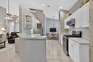 310 NW Toscane Tr, Port Saint Lucie, FL 34986 - Photo 11