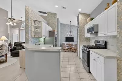 310 NW Toscane Trail, Port Saint Lucie, FL 34986 - Photo 11