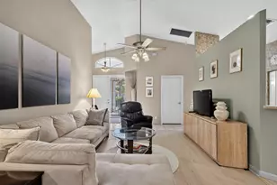 310 NW Toscane Tr, Port Saint Lucie, FL 34986 - Photo 7