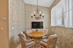 310 NW Toscane Tr, Port Saint Lucie, FL 34986 - Photo 13