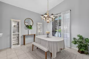 310 NW Toscane Tr, Port Saint Lucie, FL 34986 - Photo 9
