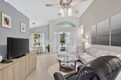 310 NW Toscane Trail, Port Saint Lucie, FL 34986 - Photo 5