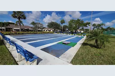 1107 Cir Terrace W, Delray Beach, FL 33445 - Photo 27