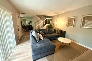 1201 12th Ln, Palm Beach Gardens, FL 33418 - Photo 5