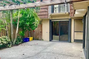 1201 12th Ln, Palm Beach Gardens, FL 33418 - Photo 3