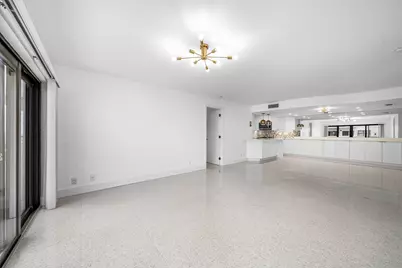 330 SE 20th Avenue #408, Deerfield Beach, FL 33441 - Photo 9
