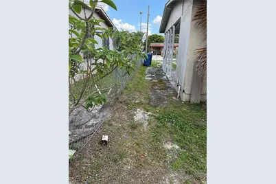 605 SW 22nd Avenue, Fort Lauderdale, FL 33312 - Photo 7