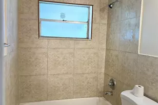 605 SW 22nd Ave, Fort Lauderdale, FL 33312 - Photo 13