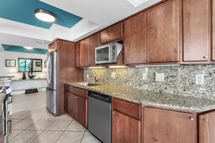 5540 N Ocean Dr, Singer Island, FL 33404 - Photo 29