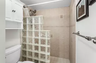 5540 N Ocean Dr, Singer Island, FL 33404 - Photo 43