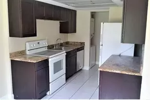 5710 NW 21st St, Lauderhill, FL 33313 - Photo 3