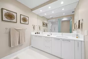 100 E Las Olas Blvd, Fort Lauderdale, FL 33301 - Photo 53