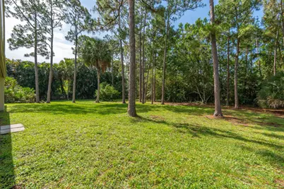 16628 Valencia Boulevard, The Acreage, FL 33470 - Photo 39