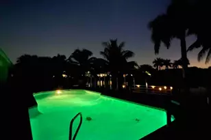 2060 Amesbury Cir, Wellington, FL 33414 - Photo 23