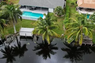 2060 Amesbury Cir, Wellington, FL 33414 - Photo 21