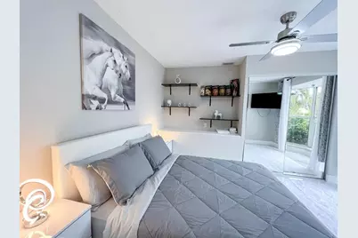 2060 Amesbury Circle, Wellington, FL 33414 - Photo 27