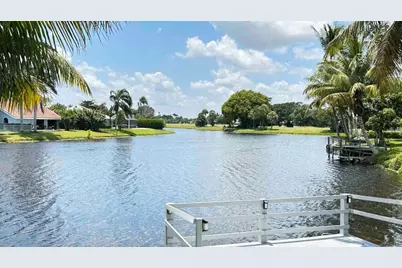 2060 Amesbury Circle, Wellington, FL 33414 - Photo 7