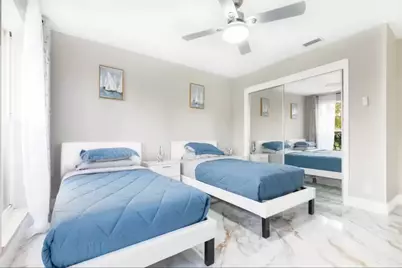 2060 Amesbury Circle, Wellington, FL 33414 - Photo 3