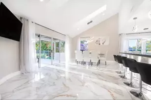 2060 Amesbury Cir, Wellington, FL 33414 - Photo 17