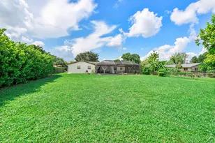 10625 NW 37th St, Coral Springs, FL 33065 - Photo 21