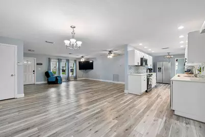 10625 NW 37th Street, Coral Springs, FL 33065 - Photo 13