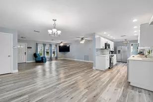 10625 NW 37th St, Coral Springs, FL 33065 - Photo 13