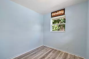 10625 NW 37th St, Coral Springs, FL 33065 - Photo 9