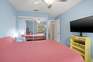 2036 NW 183rd Cir, Pembroke Pines, FL 33029 - Photo 19