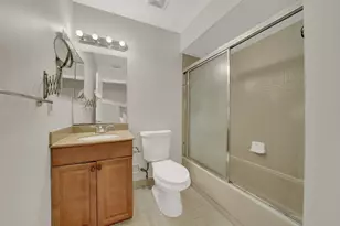 6371 Toulon Dr, Boca Raton, FL 33433 - Photo 27