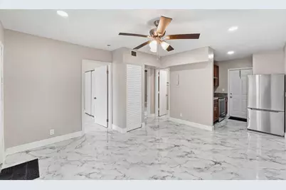 166 SW 3rd Street #A-d, Deerfield Beach, FL 33441 - Photo 5