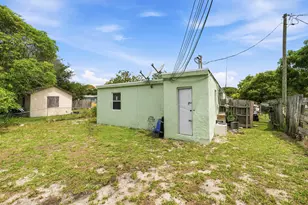 166 SW 3rd St, Deerfield Beach, FL 33441 - Photo 31