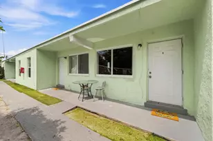 166 SW 3rd St, Deerfield Beach, FL 33441 - Photo 1