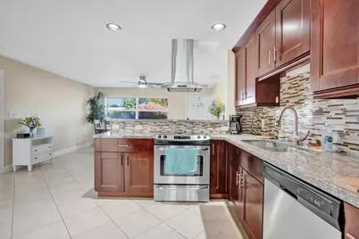 740 Buttonwood Road, North Palm Beach, FL 33408 - Photo 11