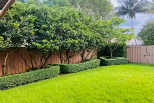 11798 SW 51st Ct, Cooper City, FL 33330 - Photo 5