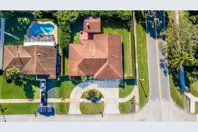 11798 SW 51st Court, Cooper City, FL 33330 - Photo 9