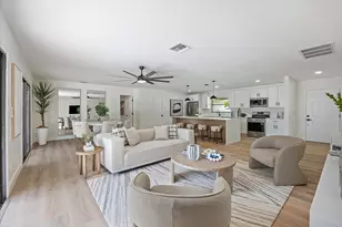 621 NE Town Terrace, Jensen Beach, FL 34957 - Photo 3