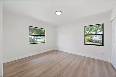 621 NE Town Terrace, Jensen Beach, FL 34957 - Photo 13