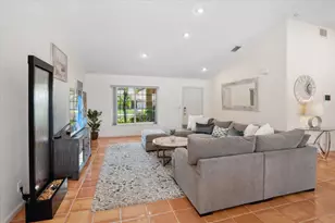 10080 Canoe Brook Cir, Boca Raton, FL 33498 - Photo 3