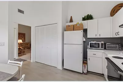 5947 Parkwalk Drive, Boynton Beach, FL 33472 - Photo 13
