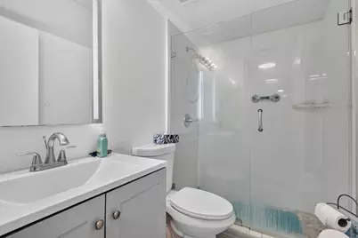 2731 Ocean Club Boulevard, Hollywood, FL 33019 - Photo 13