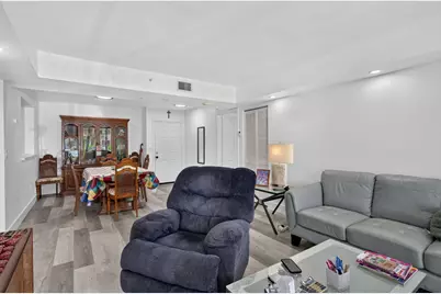 2731 Ocean Club Boulevard, Hollywood, FL 33019 - Photo 11