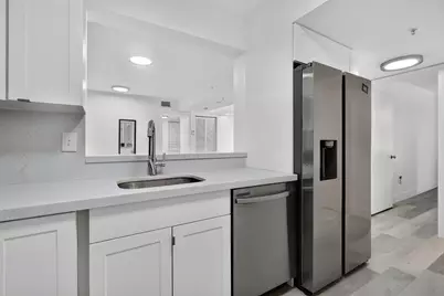 2731 Ocean Club Boulevard #102, Hollywood, FL 33019 - Photo 5