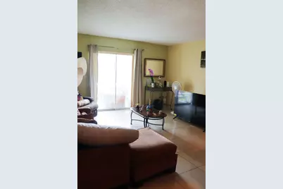 20500 NW 7th Avenue #8, Miami Gardens, FL 33169 - Photo 1
